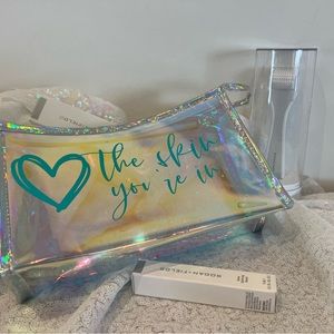 Custom makeup bag only *RF items not included* Holographic bag with vinyl.